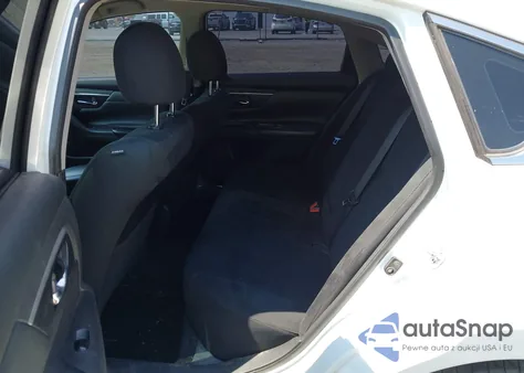 2015 Nissan Altima 2.5 S z USA, uszkodzony, nr VIN 1N4AL3AP9FC422399